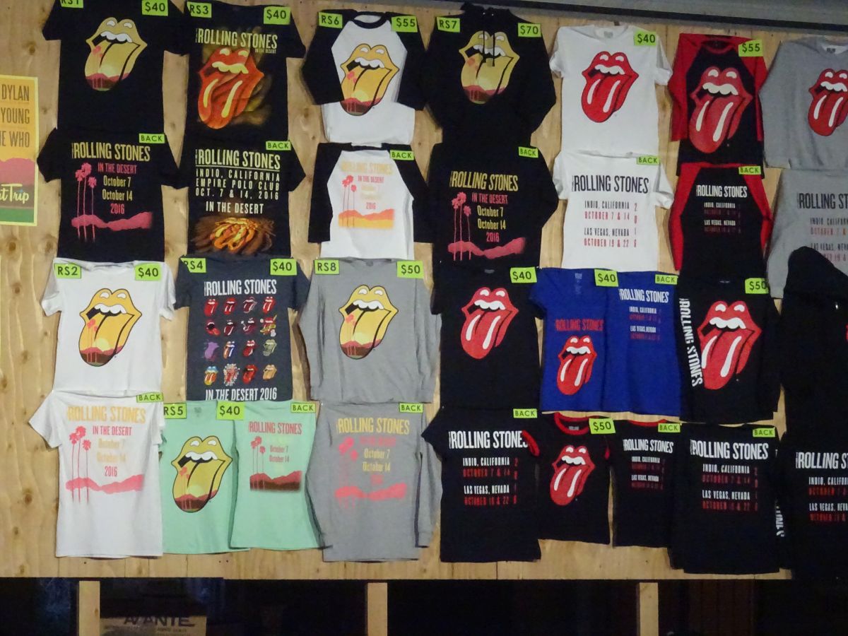 Desert trip rolling outlet stones t shirt